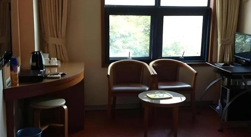 Mirabell Motel Pusan 2*,